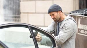 Кадры из фильма Защитник / Safe (2012)