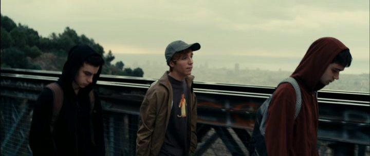Кадр из фильма Юные дикари / Els nens salvatges (2012)