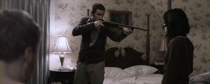 Кадр из фильма Дубликаты / In Their Skin (2012)