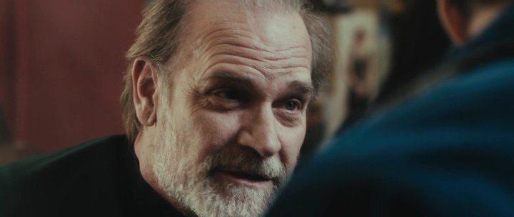 Кадр из фильма Короли рулетки / The Pelayos (2012)