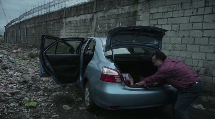 Кадр из фильма Земля благодатная / Graceland (2012)