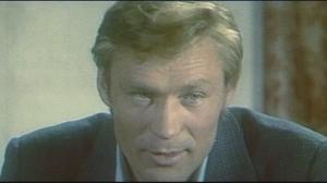 Кадры из фильма Приезжая (1977)