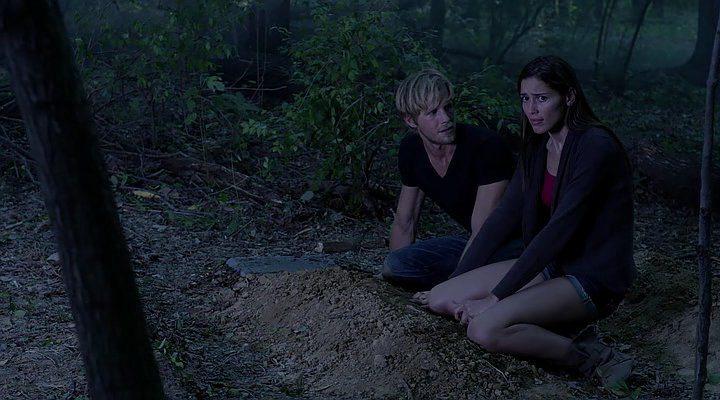 Кадр из фильма Глубина семь футов / 7 Below (2012)