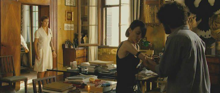 Кадр из фильма Неоконченный роман / Impardonnables (2012)