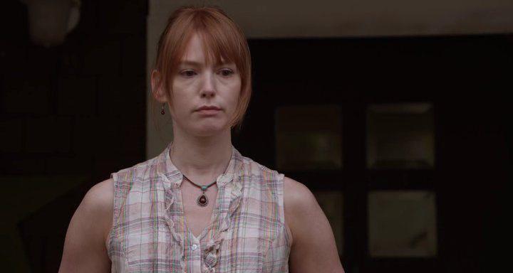 Кадр из фильма Ковбойши и ангелы / Cowgirls 'n Angels (2012)