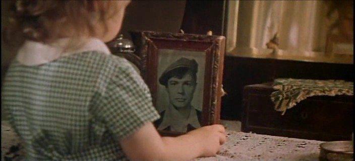 Кадр из фильма А у нас была тишина (1977)