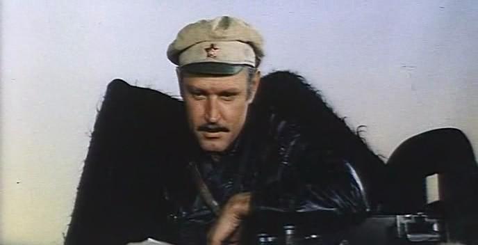 Кадр из фильма Р. В. С. (1977)