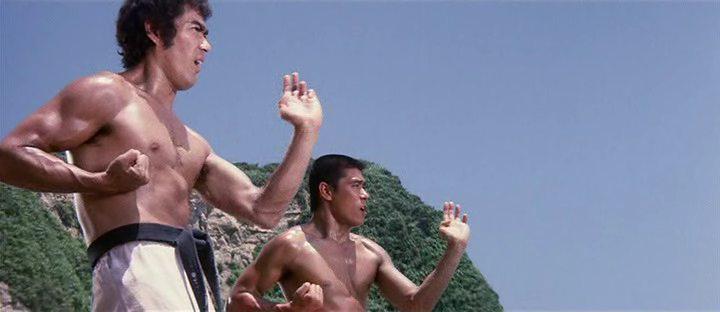 Кадр из фильма Обреченный на одиночество / Kenka karate kyokushinken (1977)