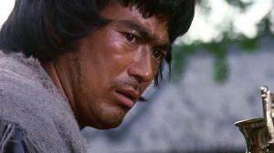 Кадры из фильма Обреченный на одиночество / Kenka karate kyokushinken (1977)