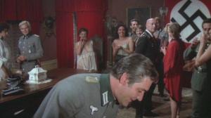 Кадры из фильма Лагерь СС №5: Женский ад / SS Lager 5: L'inferno delle donne (1977)