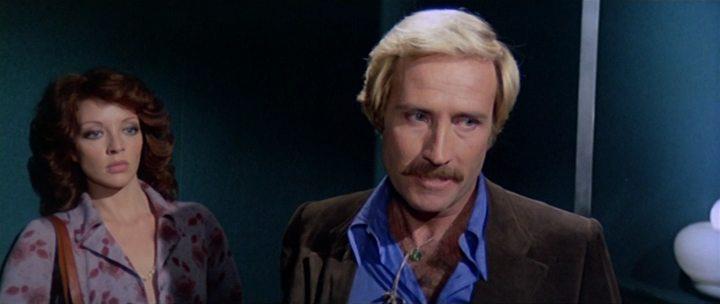Кадр из фильма Циничный, подлый, жестокий / Il cinico, l'infame, il violento (1977)