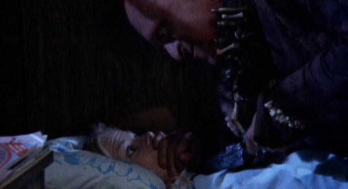 Кадр из фильма У холмов есть глаза / The Hills Have Eyes (1977)