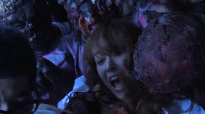 Кадр из фильма Зомби-насильники: Похоть мертвецов / Reipu zonbi: Lust of the dead (2012)