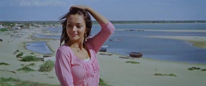 Кадр из фильма Один сумасшедший парень / Ekk Deewana Tha (2012)