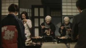 Кадры из фильма Деревня Восьми могил / Yatsuhaka-mura (1977)