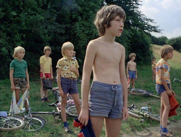 Кадр из фильма Выдуманная история / Eine vollkommen erlogene Geschichte (1977)