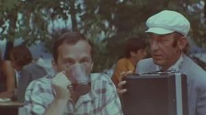 Кадры из фильма Живите в радости (1978)