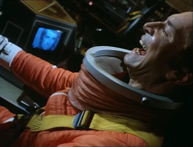 Кадр из фильма Лунная база Альфа / Destination Moonbase-Alpha (1978)