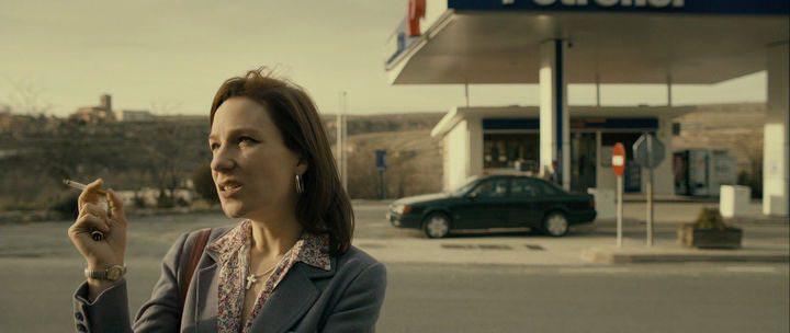 Кадр из фильма Самозванец / The Imposter (2012)