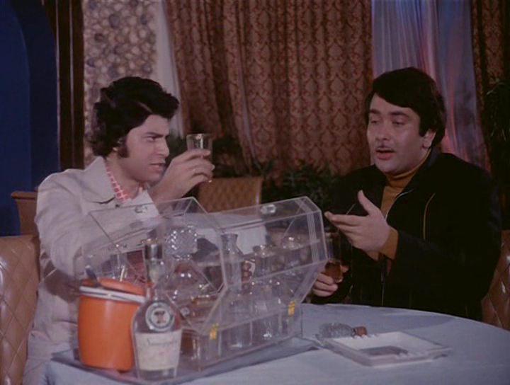 Кадр из фильма Клятвы и обещания / Kasme Vaade (1978)