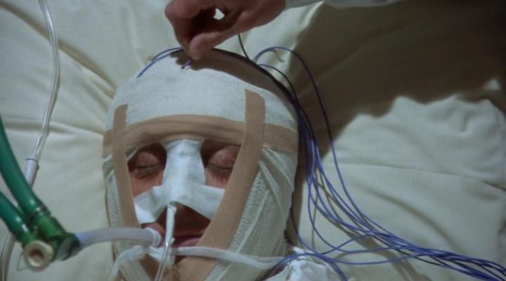 Кадр из фильма Прикосновение медузы / The Medusa Touch (1978)