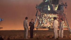 Кадры из фильма Козерог один / Capricorn One (1978)