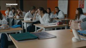 Кадры из фильма Первая любовь / Parle tout bas, si c'est d'amour (2012)