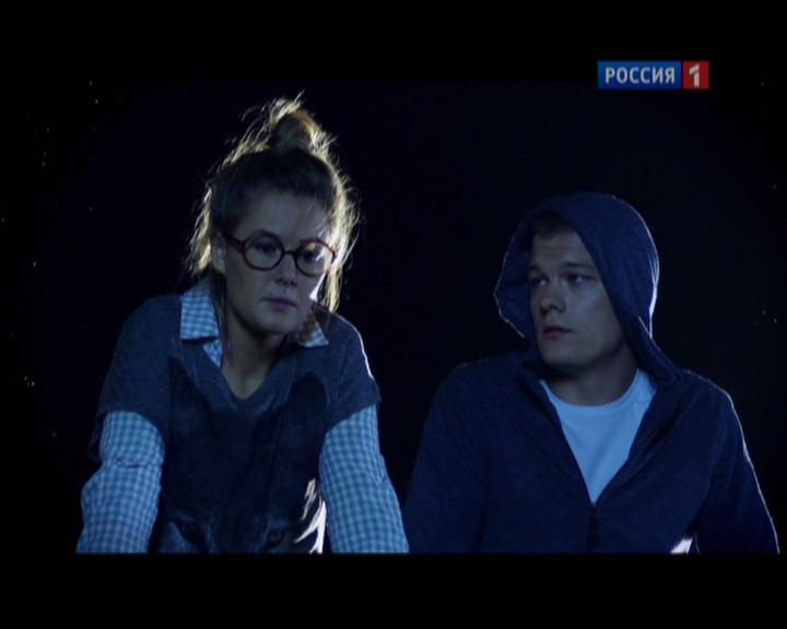 Кадр из фильма Молодожены (2012)
