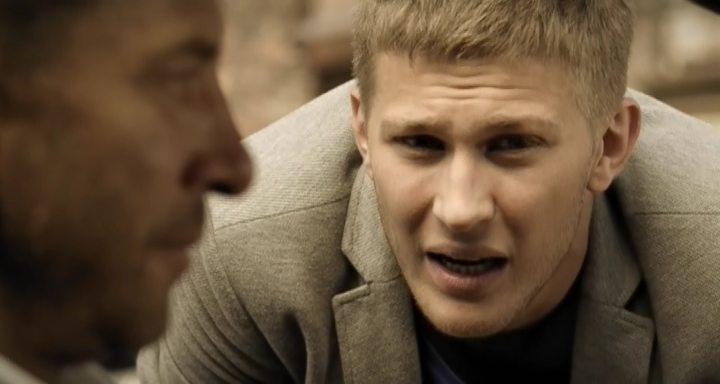 Кадр из фильма Крутой (2012)