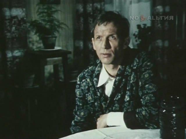 Кадр из фильма Дождь в чужом городе (1979)
