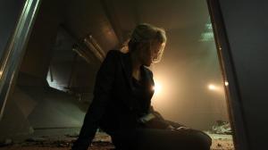 Кадры из фильма Напролом / Lockout (2012)