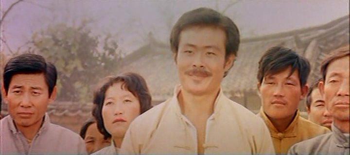Кадр из фильма Железный кулак,орлиный коготь / Iron Fist, Eagle Claw (1979)