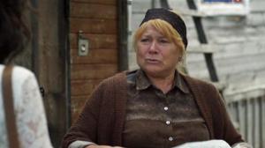 Кадры из фильма Непутевая невестка (2012)