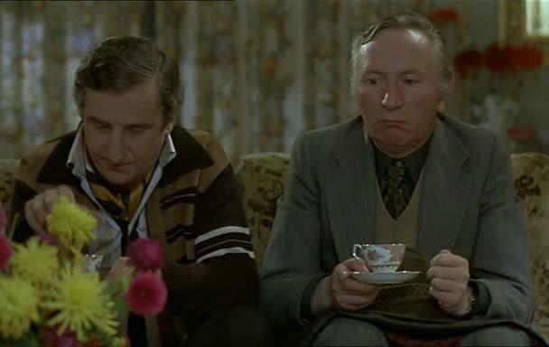 Кадр из фильма Удар головой / Coup de tete (1979)