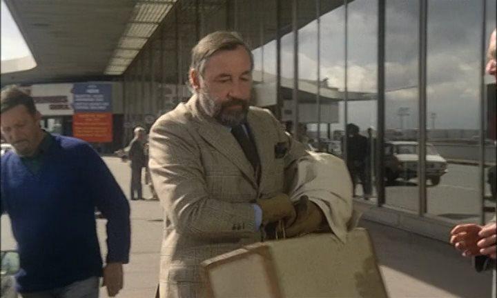 Кадр из фильма Украли бедро Юпитера / On a volé la cuisse de Jupiter (1979)