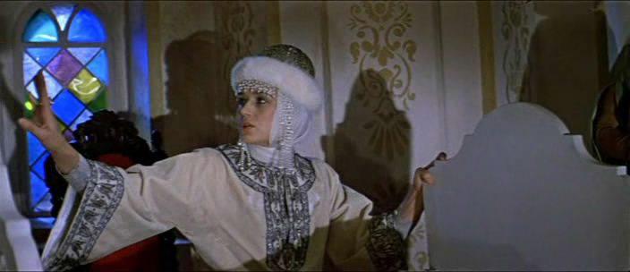 Кадр из фильма Осенние колокола (1979)