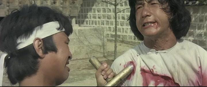 Кадр из фильма Кулак Дракона / Long quan (1979)