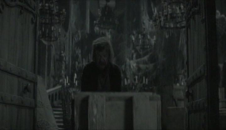Кадр из фильма Дракула / Dracula (1979)