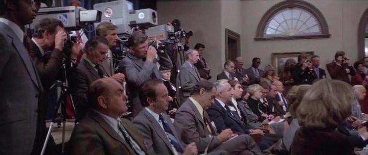 Кадр из фильма Метеор / Meteor (1979)