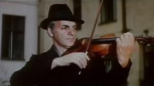 Кадры из фильма Ранняя ржавчина / Agra rusa (1979)