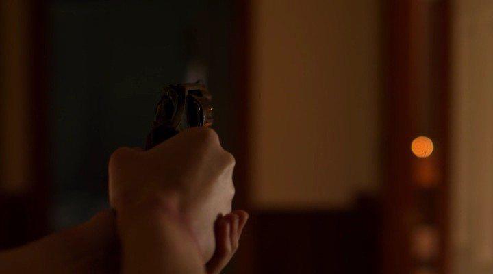 Кадр из фильма Затаив дыхание / Crawl (2011)