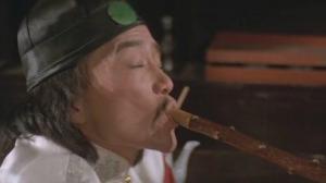 Кадры из фильма Трусливый ублюдок / E ye (1980)