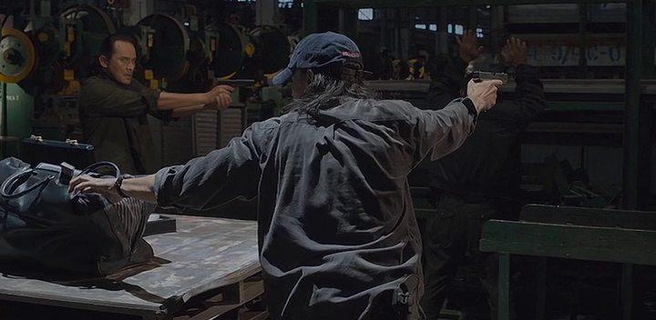 Кадр из фильма Убийства / Headshot (2011)