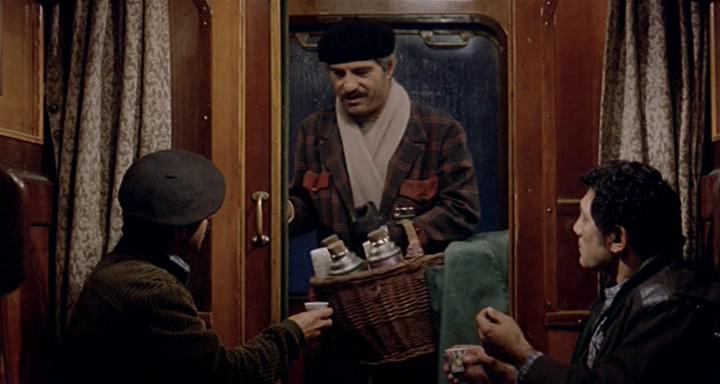 Кадр из фильма Кафе-экспресс / Cafe Express (1980)