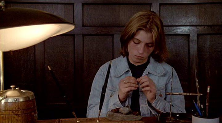 Кадр из фильма Как гром среди ясного неба / Out of the Blue (1980)