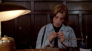 Кадры из фильма Как гром среди ясного неба / Out of the Blue (1980)