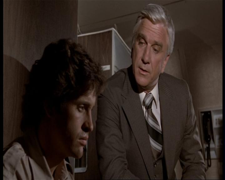 Кадр из фильма Аэроплан / Airplane! (1980)