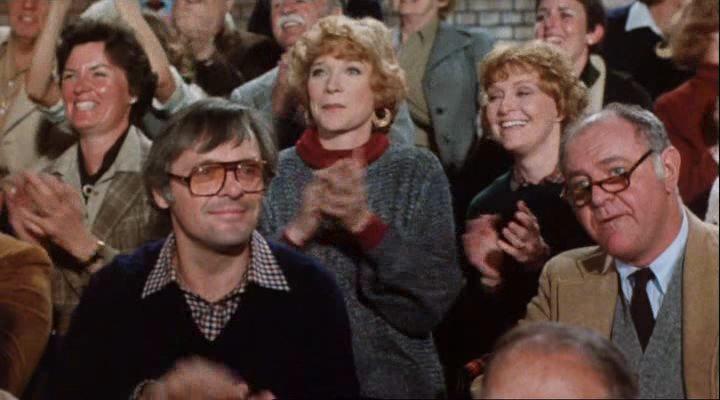 Кадр из фильма Смена сезонов / A Change of Seasons (1980)