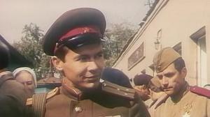 Кадры из фильма В последнюю очередь (1981)