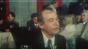 Кадры из фильма В последнюю очередь (1981)